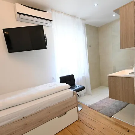 Enjoyit 3* Velden am Wörthersee