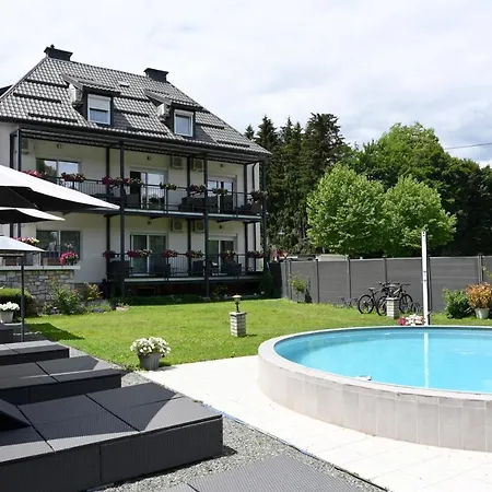 Enjoyit Vendégház 3*