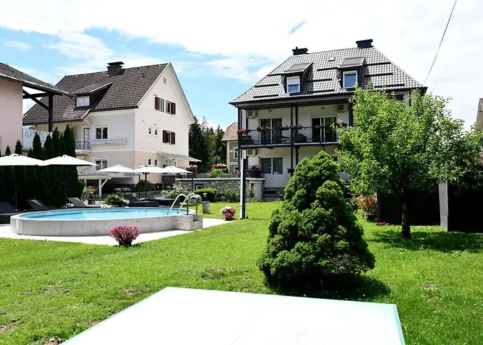 Gæstehus Enjoyit 3*