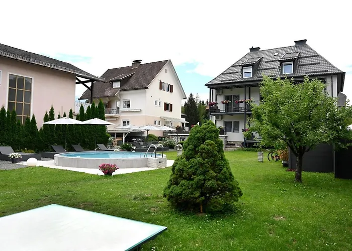 Pensión Enjoyit Velden am Wörthersee